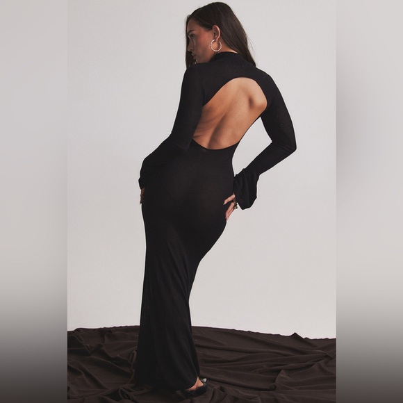 House of CB Sancha Black Knit Maxi Dress - Picture 4 of 11